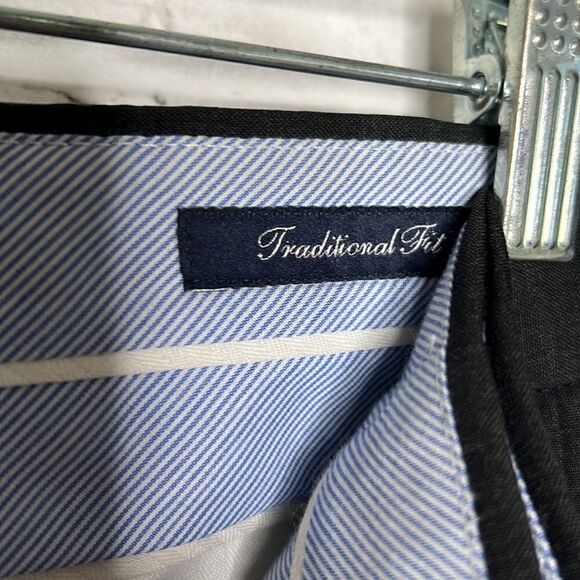 Lands End Traditional Fit Dark Gray Dress Pants Cuffed Size 32/28 Waist 32 Short - Picture 7 of 8